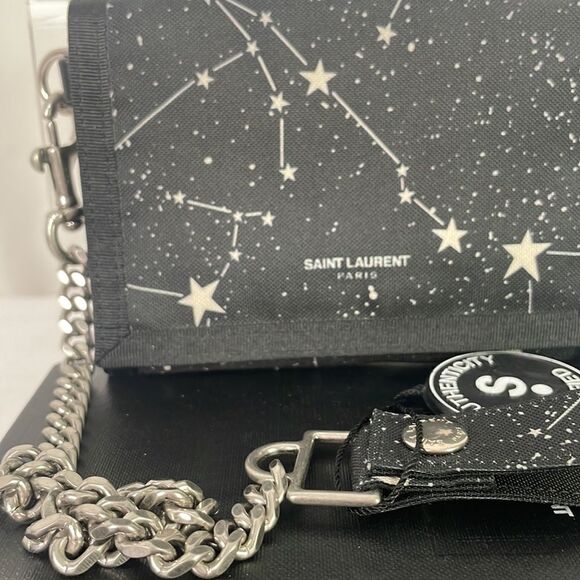Yves Saint Laurent Black Stars Wallet With Chain and Box - Picture 2 of 8
